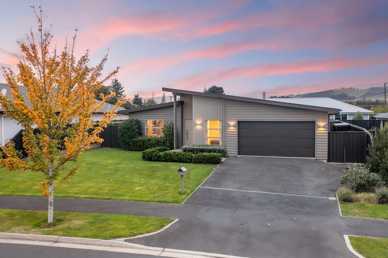 18 Carrick Place, Mosgiel, Mosgiel - Carousel 1