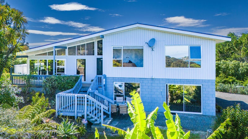 3 Bush Point Road, Cable Bay, Cable Bay - Carousel 2