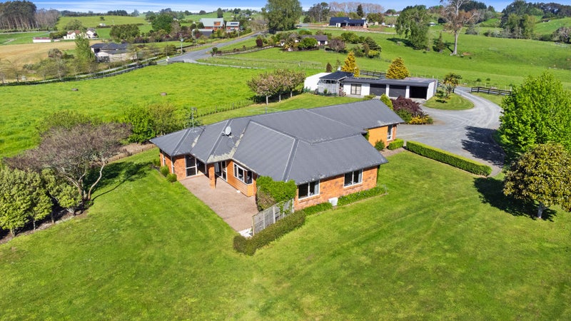 2/43 Mccandlish Road, Hamilton - Carousel 2