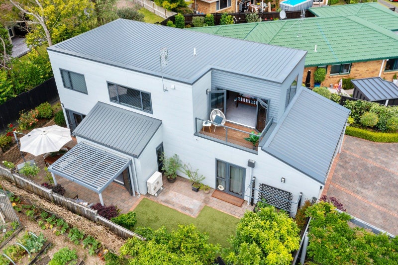 64 Stableford Drive, Pyes Pa, Tauranga - Carousel 2