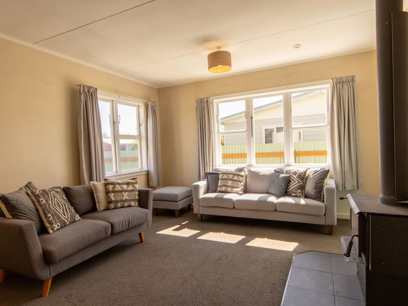 55 Jollie Road, Twizel - Carousel 2