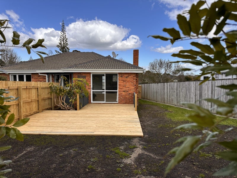 1/14 Drake Street, Howick, Auckland - Carousel 2