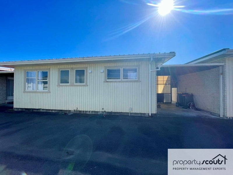 31b Ballance Street, Vogeltown, New Plymouth, Taranaki - Carousel 1