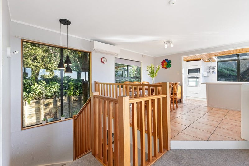1156 Scenic Drive North, Swanson, Auckland - Carousel 23