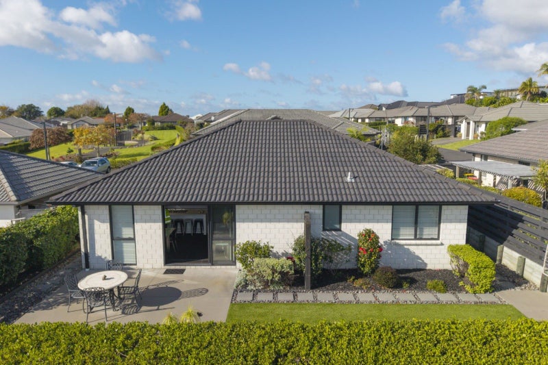18 Vista Close, Omokoroa - Carousel 1