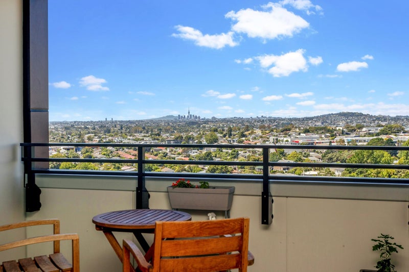 702/6 Waikumete Rd, Glen Eden, Auckland - Carousel 1