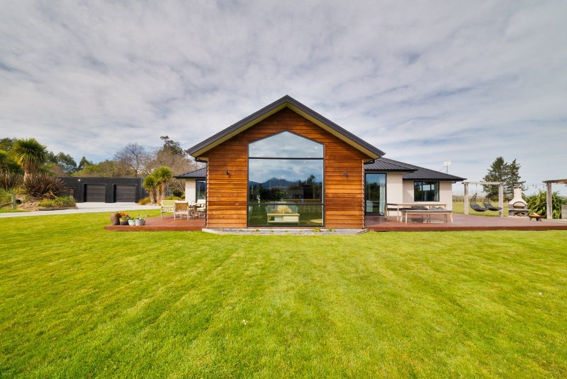 673 Woodbury Road, Woodbury, Geraldine - Carousel 1