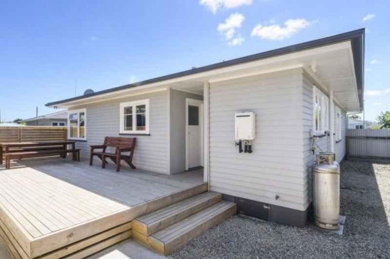 38A Kingston Street, Awapuni, Palmerston North - Carousel 10