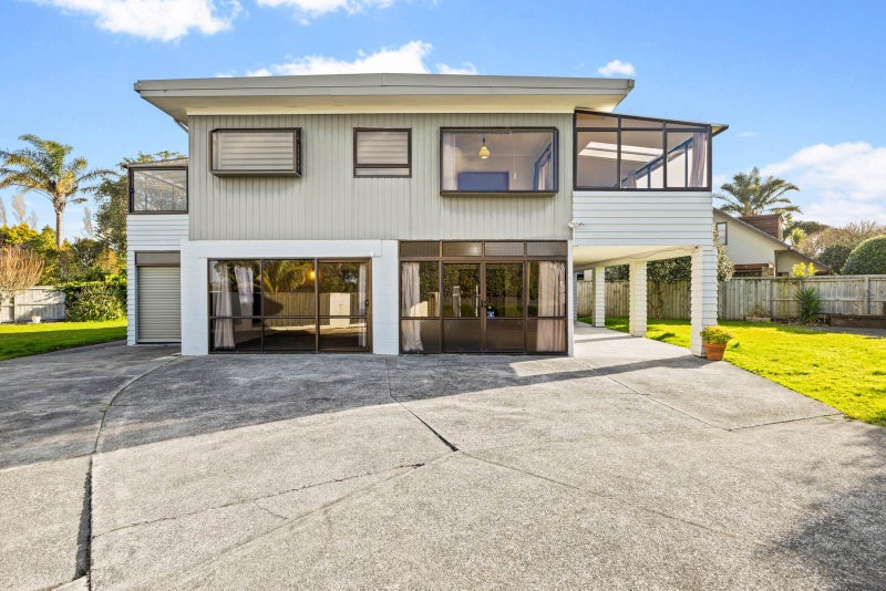 17 Fratley Avenue, Farm Cove, Auckland - Carousel 1