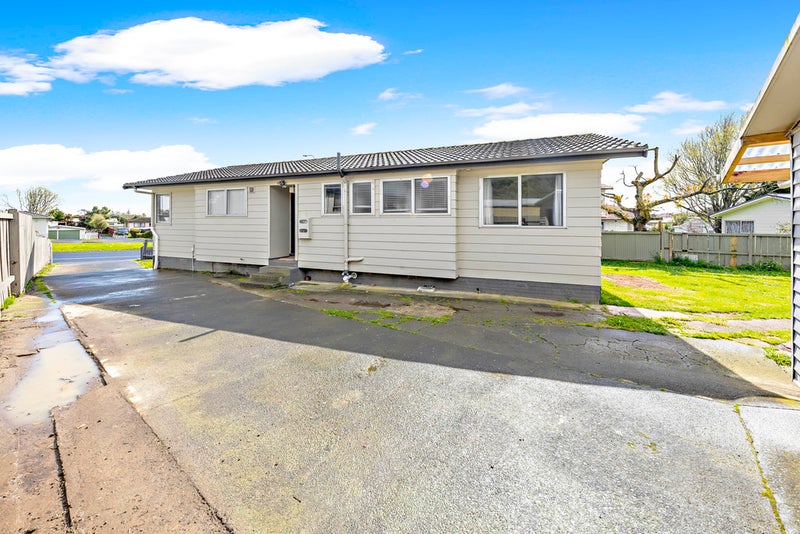 324 Roscommon Road, Clendon Park, Auckland - Carousel 2