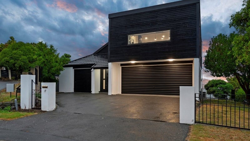 17 Brigid Place, Mount Pleasant, Christchurch - Carousel 1