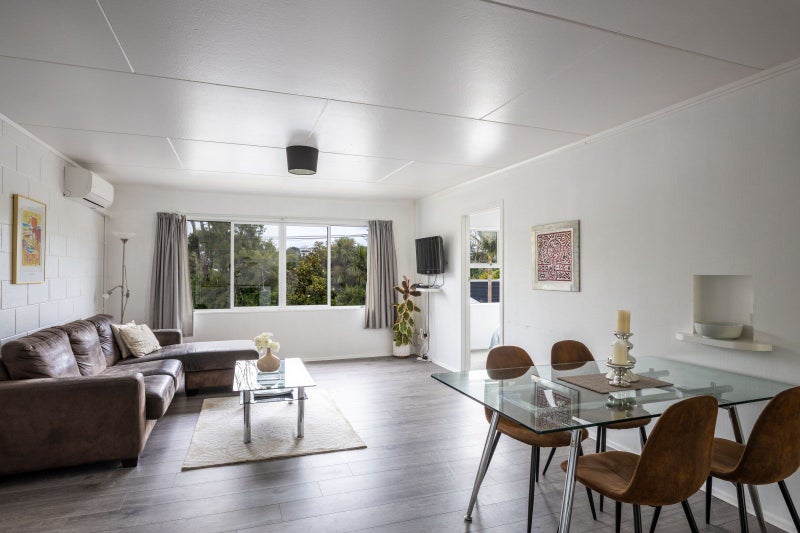 3/57 Carrington Street, Vogeltown, New Plymouth, Taranaki - Carousel 1