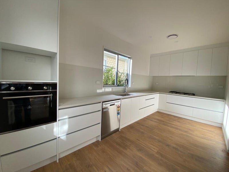 41E Nelson Street, Howick, Auckland - Carousel 1