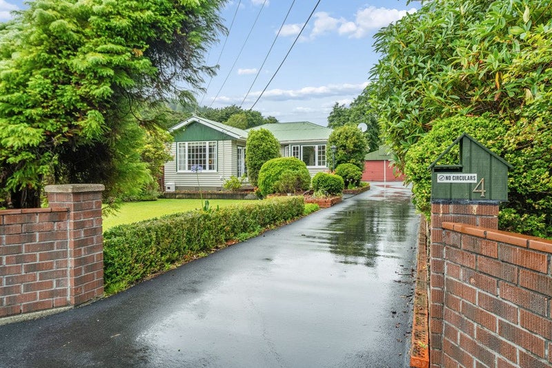 4 Birch Grove, Pinehaven, Upper Hutt - Carousel 24