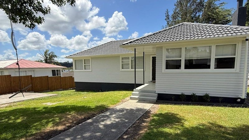 34 Mildmay Road, Henderson, Auckland - Carousel 1