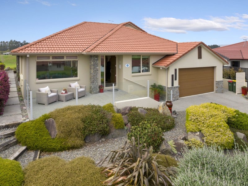 64 Ballantyne Way, Katikati - Carousel 1