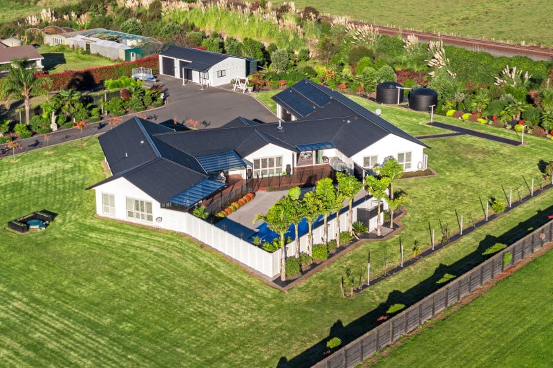 1662 State Highway 2, Pongakawa, Te Puke - Carousel 27