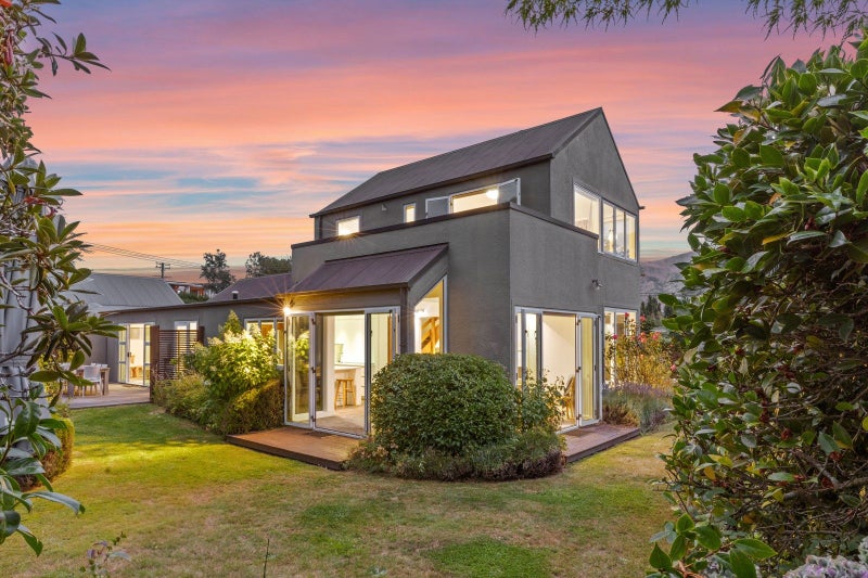 151 Lismore Street, Wanaka, Wanaka - Carousel 1