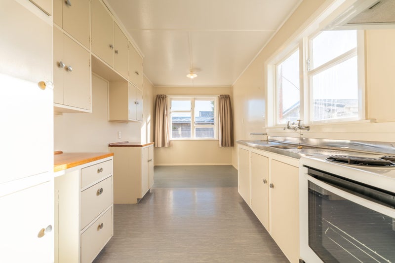 68 Hornbrook Street North, Temuka - Carousel 2