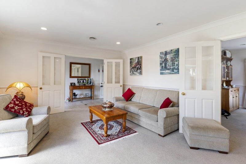 Property Valuation for 17 Braystones Place, Northpark, Auckland Trade