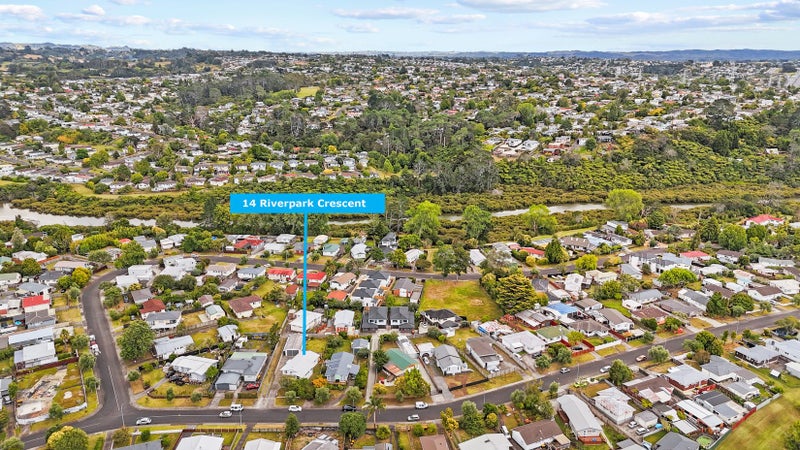 14 Riverpark Crescent, Henderson, Auckland - Carousel 20