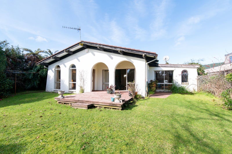 34 Blackmore Drive, Lynmore, Rotorua - Carousel 1