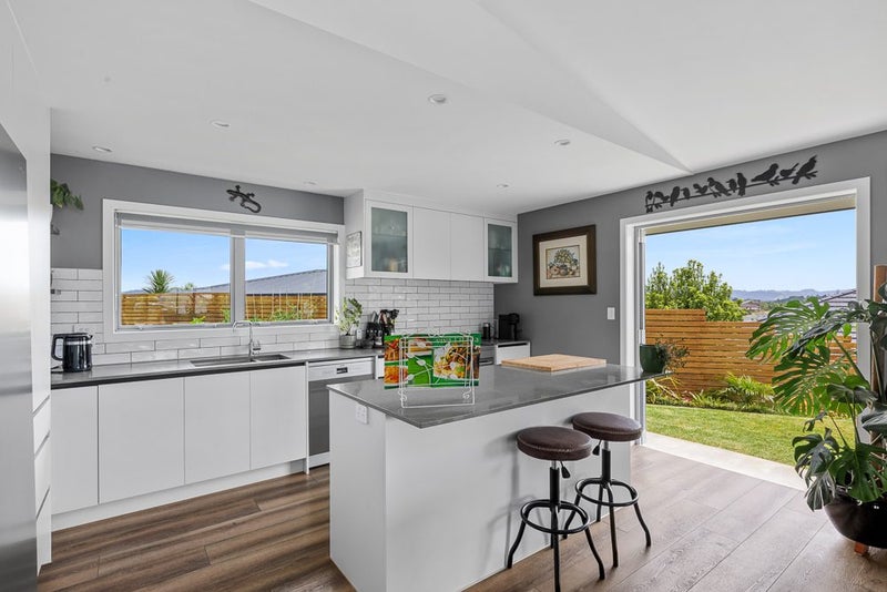 15 Three Brothers Place, Warkworth, Warkworth - Carousel 2