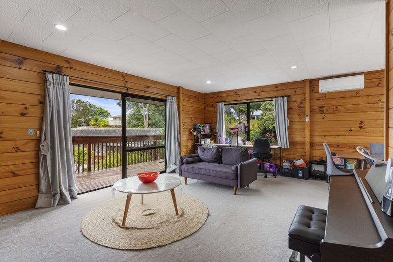3/13 Springfield Street, Forrest Hill, Auckland - Carousel 2