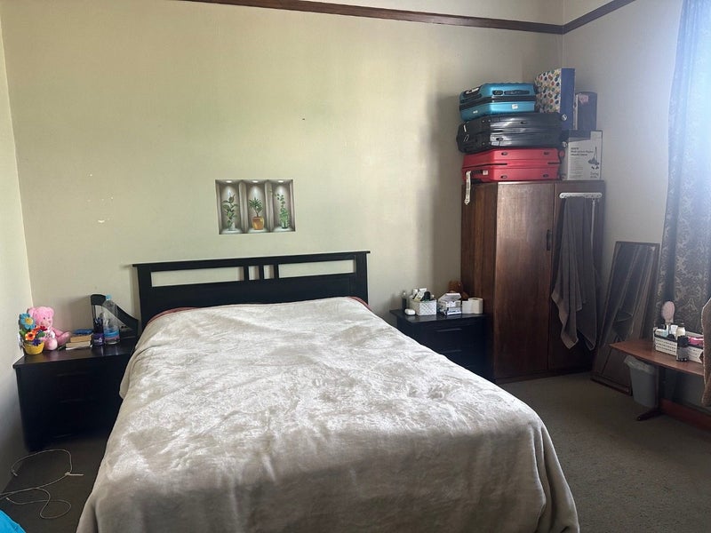 314 Queen Street West, Hastings - Carousel 6