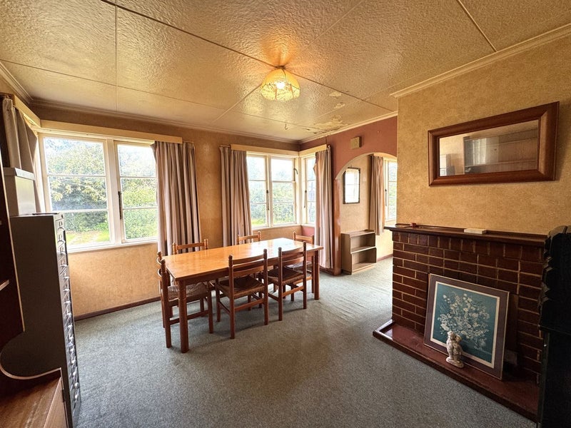 94 Clyde Street, Balclutha - Carousel 2