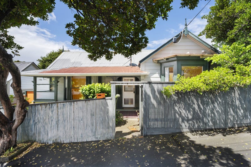 29 Wright Street, Mount Cook, Wellington - Carousel 1