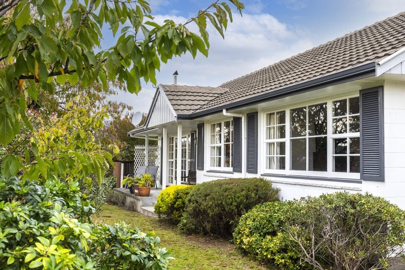 20 Staffordshire Street, Burwood, Christchurch - Carousel 24