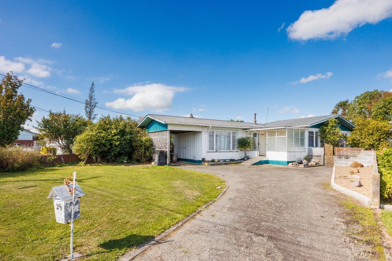 29 Edinburgh Street, Feilding, Feilding - Carousel 1
