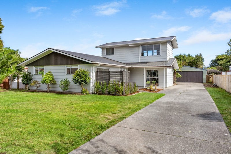 97 Rimu Road, Raumati Beach, Paraparaumu - Carousel 1