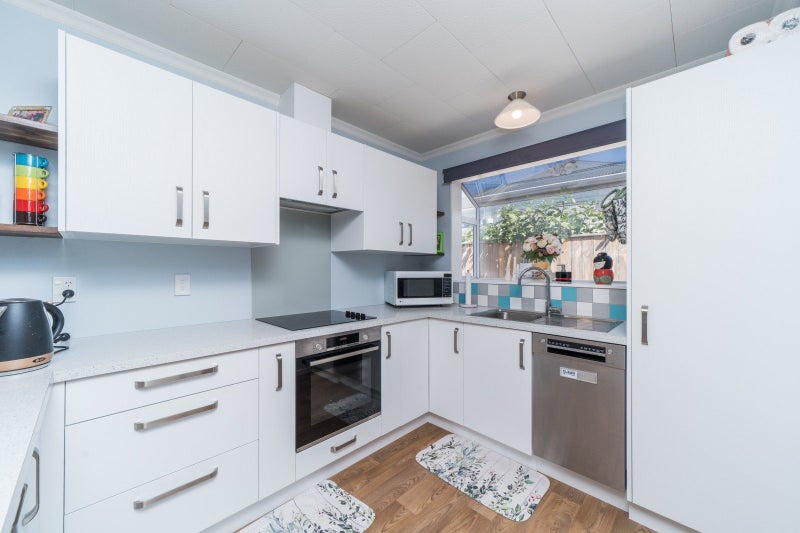 2 Elizabeth Street, Feilding, Feilding - Carousel 2