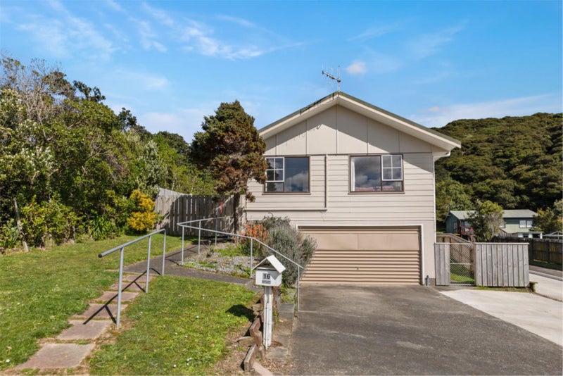 16 LONGITUDE Place, Whitby, Porirua - Carousel 1