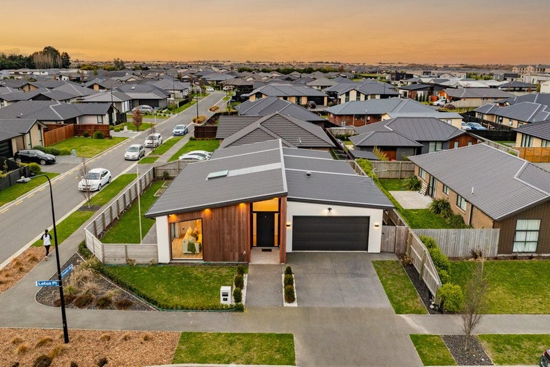 16 Lotus Place, Wigram, Christchurch - Carousel 22