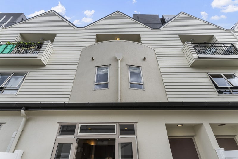 4/2 Upper Queen Street, Auckland Central, Auckland - Carousel 1