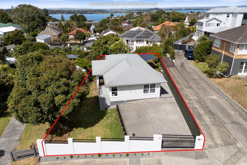 7 Boyd Avenue, Royal Oak, Auckland - Carousel 1