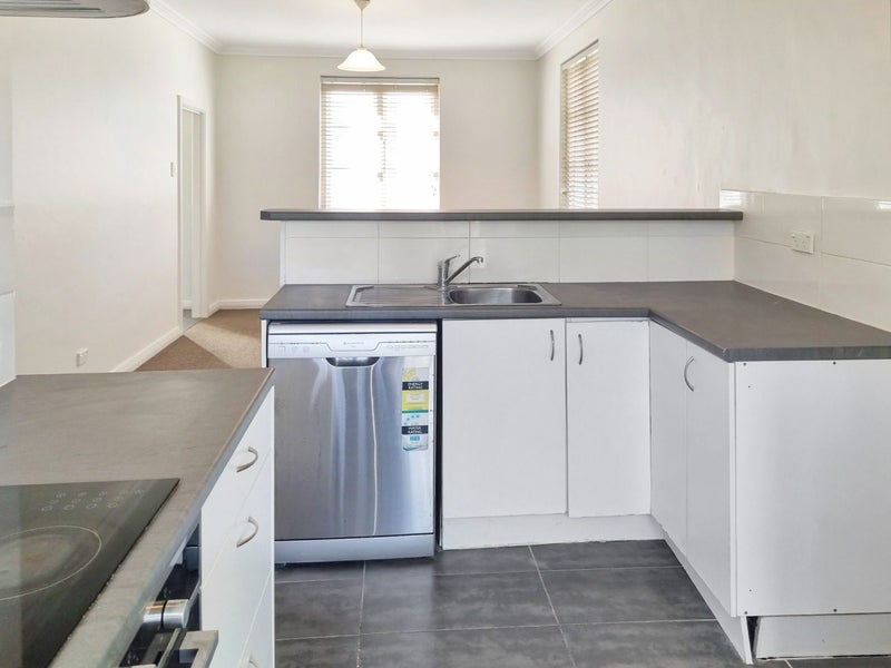 4/181 Jervois Road, Herne Bay, Auckland - Carousel 2