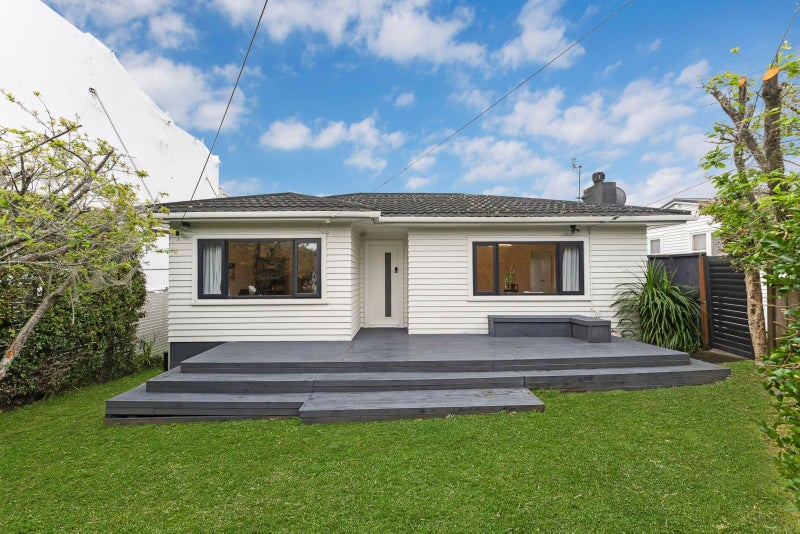 190 Forrest Hill Road, Forrest Hill, Auckland - Carousel 21