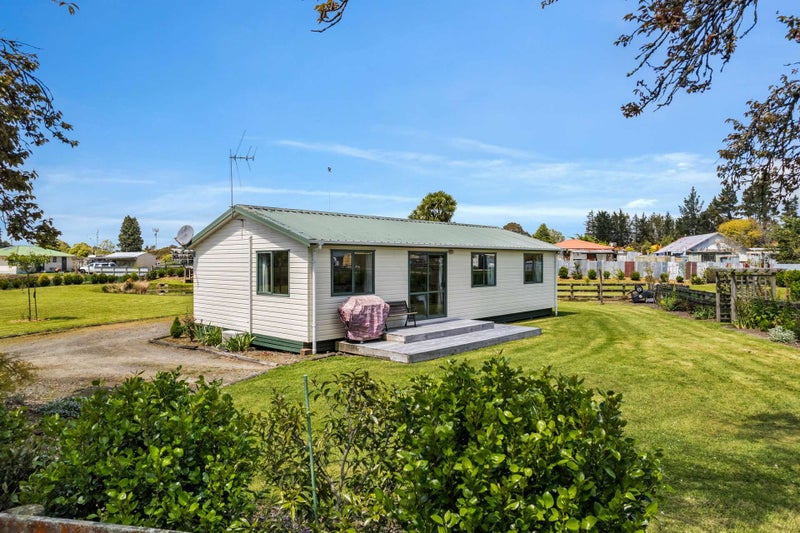 36 Umuroa Street, Mamaku - Carousel 1