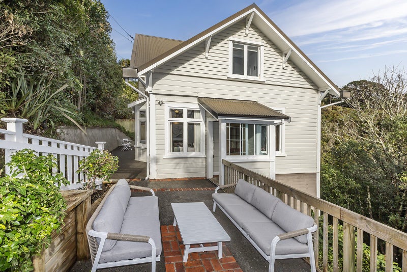 56 Moana Road, Kelburn, Wellington - Carousel 1