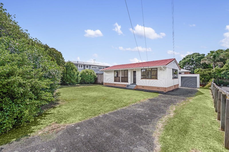 14  Whites Way, Ellerslie, Auckland City, Auckland - Carousel 1