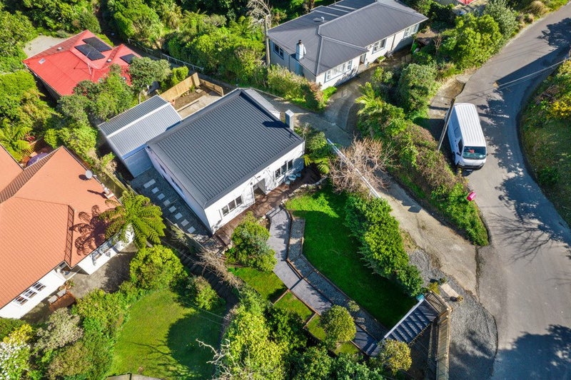 28 Dominion Park Street, Johnsonville, Wellington - Carousel 1