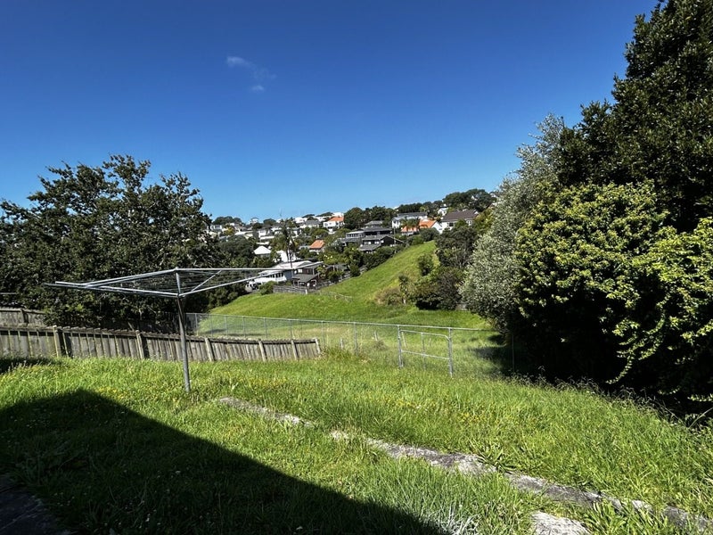 3 Rukutai Street, Orakei, Auckland - Carousel 11