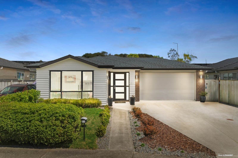 21 Ahorangi Road, Silverdale, Silverdale - Carousel 1