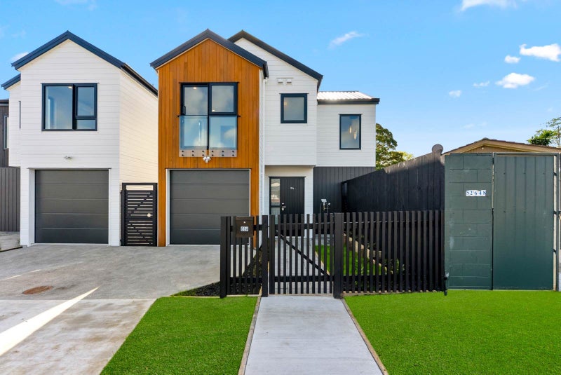 88A Hutchinsons Road, Bucklands Beach, Auckland - Carousel 1