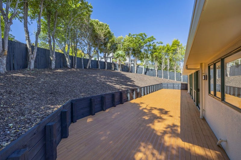 16 Taroka Close, Pinehill, Auckland - Carousel 22