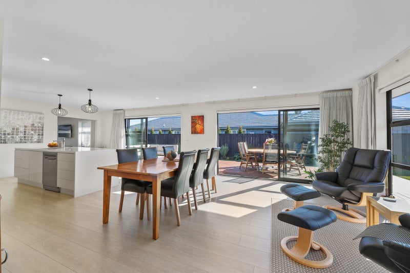 9 Spencer Place, Springlands, Blenheim - Carousel 2